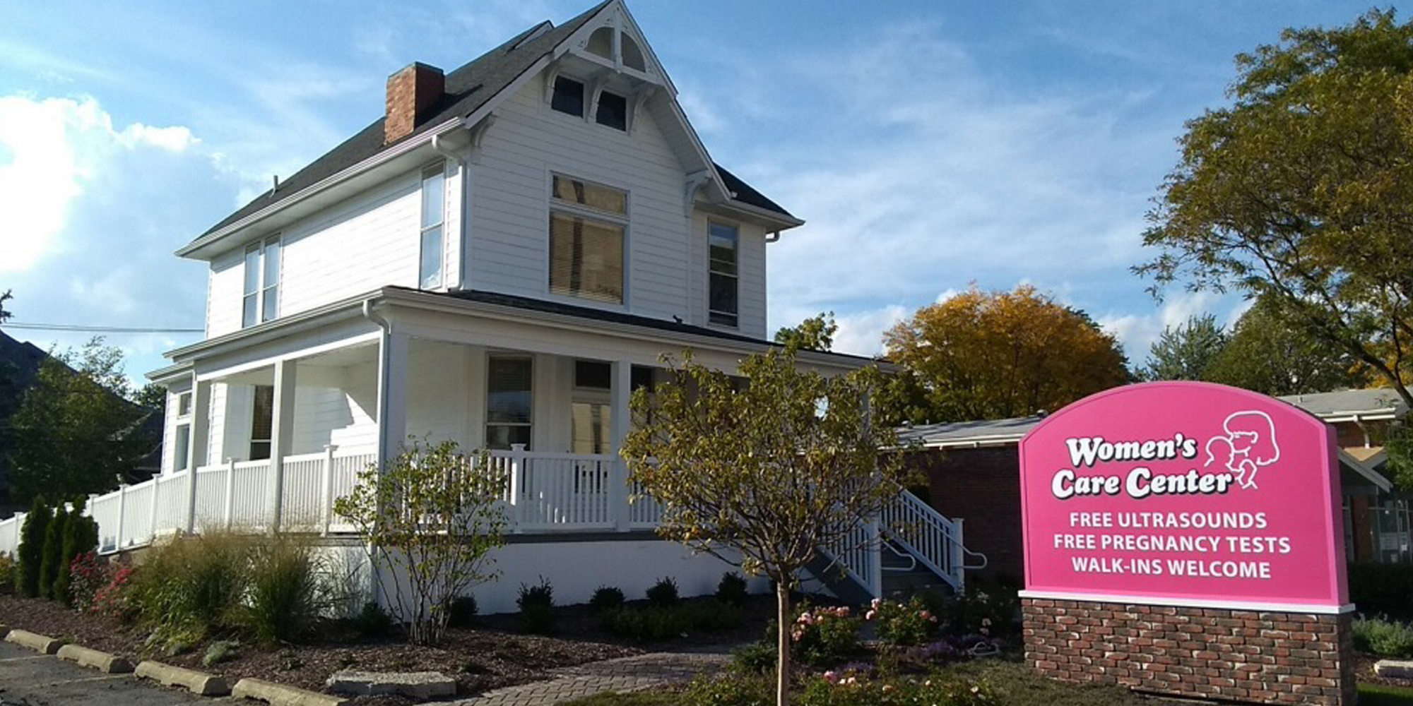 LaGrange exterior
