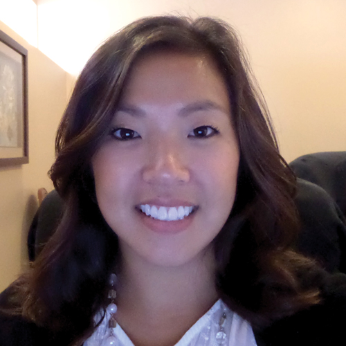 Jen Woodall headshot